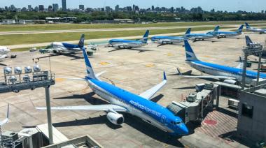 Paro Aeronáutico: 37,000 Pasajeros Afectados y 319 Vuelos Cancelados en Medio del Conflicto Salarial