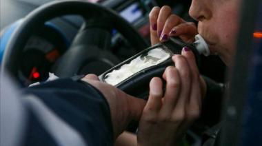 Accidente de tránsito: vuelco y alcoholemia positiva en el conductor