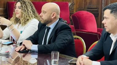 Carlos Aparicio: “Van pasando los meses y vemos que las soluciones o las propuestas no aparecen”