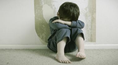 Niño de 10 años denuncia a su madre y padrastro por abuso físico en Santiago del Estero