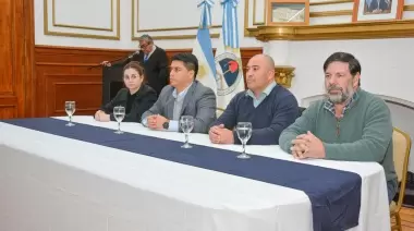 Vidal entregó títulos de propiedad a familias de la Cuenca Carbonífera