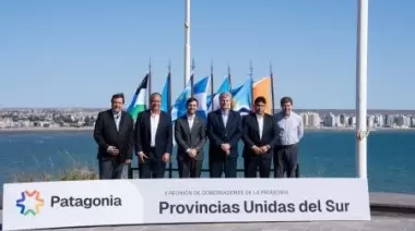 Las provincias perderían 5.000 millones de dólares en el presupuesto 2025