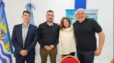 Avanza el proyecto de implementación de un Laboratorio Tecnológico en Caleta Olivia