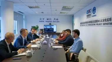 El gobierno provincial se reunió con la UTE Represas Patagonia para cumplir los acuerdos con China