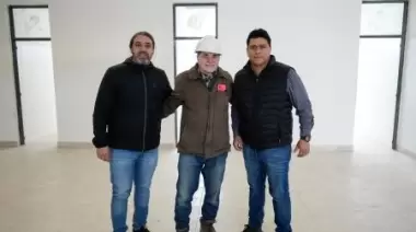 Vidal en Pico Truncado: “Seguimos apostando por la educación pública”