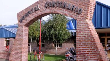 Rescatan a un bebé abandonado en una camioneta mientras sus padres estaban en un boliche
