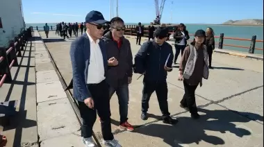 Empresarios chinos evalúan instalar fábrica de calzado y plantas pesqueras en Santa Cruz