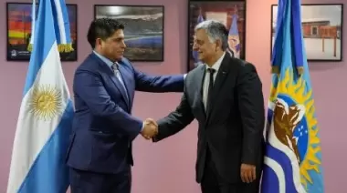 YPF asume responsabilidad por pasivos ambientales: "No es fácil discutir con YPF", dijo Vidal