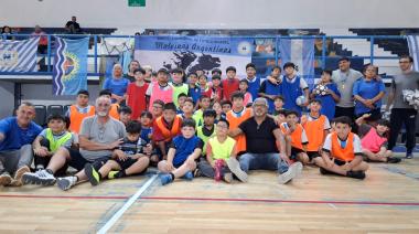 Héroes de Malvinas en la Escuelita de Fútbol: un encuentro para mantener viva la memoria