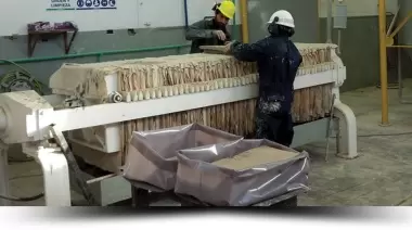 FOMICRUZ priorizará mano de obra local en todos sus proyectos petroleros y mineros