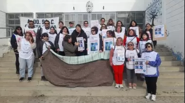 ADOSAC con “frazadazo” en Secundario N°6 por la falta de calefacción: “No podemos seguir así”