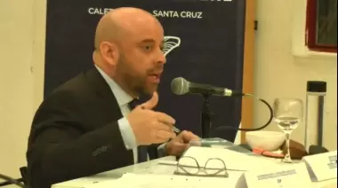 “No podemos permitir que un mercader de la salud dirija el Hospital Zonal”: fuerte denuncia de Aparicio en el Concejo
