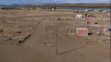 SPSE avanza con la extensión de la red eléctrica en el Barrio José Obrero de Piedra Buena