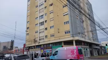Crisis en Río Gallegos: intervención de equipos especiales evitó una tragedia en una inmobiliaria