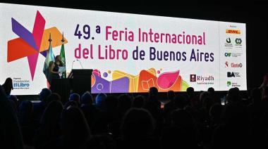 Santa Cruz dice presente en la Feria Internacional del Libro con escritores y propuestas culturales únicas