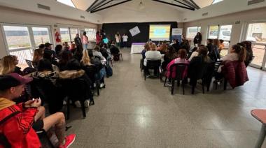 Capacitación en técnicas de masajes en Caleta Olivia: alta demanda y posibilidad de repetir el taller
