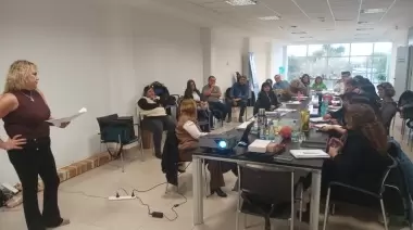 Plan de Alfabetización Plen@: avances clave en Caleta Olivia para mejorar lectura y escritura