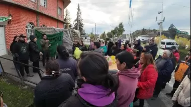 Los Antiguos: Empleados Municipales de ATE exigen recomposición salarial en medio de un conflicto escalado