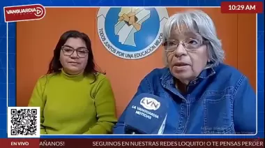 ADOSAC se manifiesta contra la violencia de género y denuncian el deterioro del sistema educativo