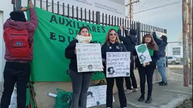 ATE Santa Cruz ratifica paro de 48 horas por recomposición salarial en Caleta Olivia