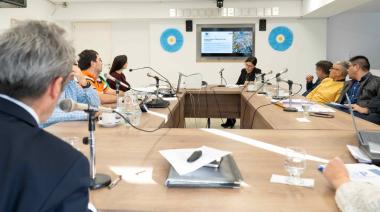 Gustavo Sívori expuso en Legislatura el rol estratégico de Santa Cruz Puede