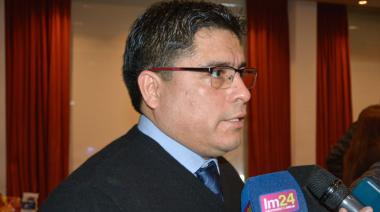Claudio Vidal: “No hay plata que sobre, pero pagamos en tiempo y forma”
