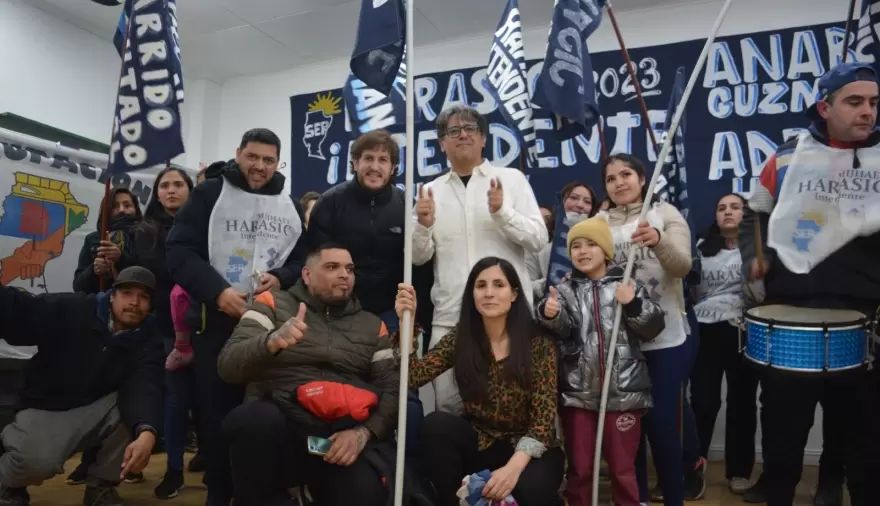 Mijhael Harasic presentó a sus candidatos a concejales en Río Gallegos