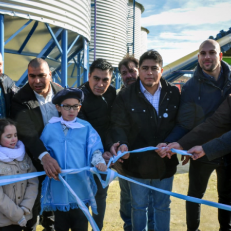 Claudio Vidal inauguró el campo de feedlot más importante de la Patagonia, y anunció nuevos proyectos