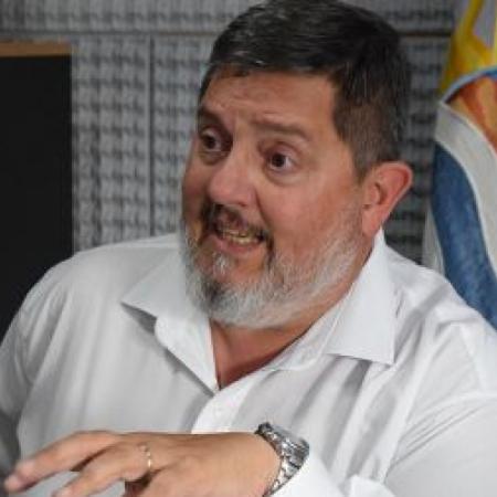 Gobierno de Santa Cruz y ADOSAC avanzan en paritarias docentes