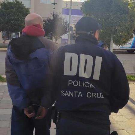 Cayó un hombre por dos violentos robos en Pico Truncado: tenía cocaína y dinero en efectivo
