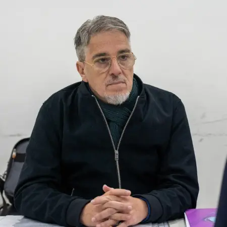 Pedro Cormack: “El Estado debe garantizar la educación, pero sin excluir la participación crítica de las escuelas”