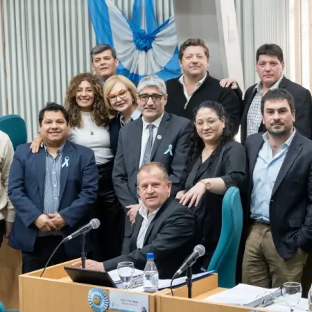 Santa Cruz da un paso histórico: se aprobó la Ley contra el Antisemitismo